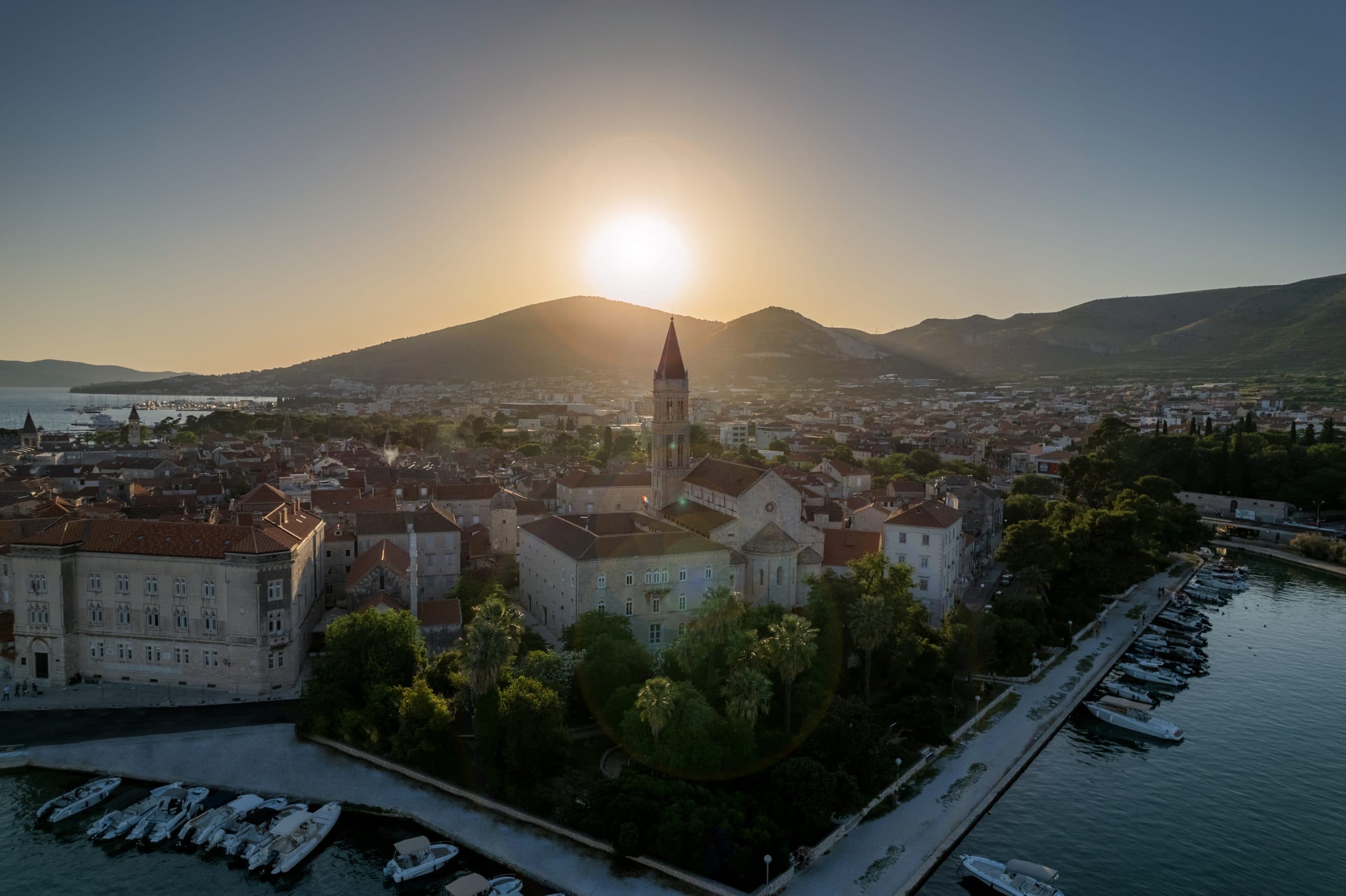 Nijemci savjetuju svojim građanima: &#8216;Odite u ovaj hrvatski grad. Lijep je kao Dubrovnik, ali ima manje gužvi i niže su cijene&#8217;